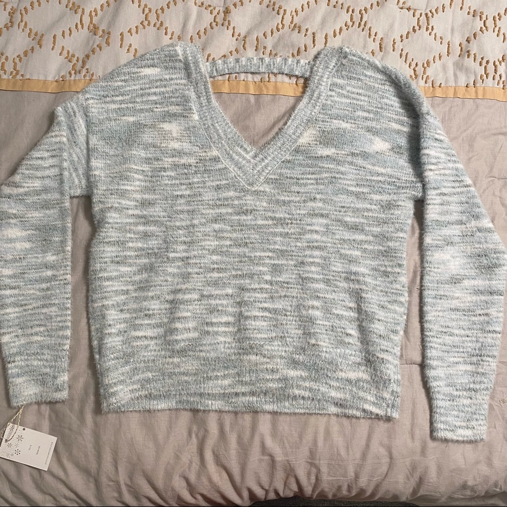 Jessica Simpson soft sweater blue green v neck medium